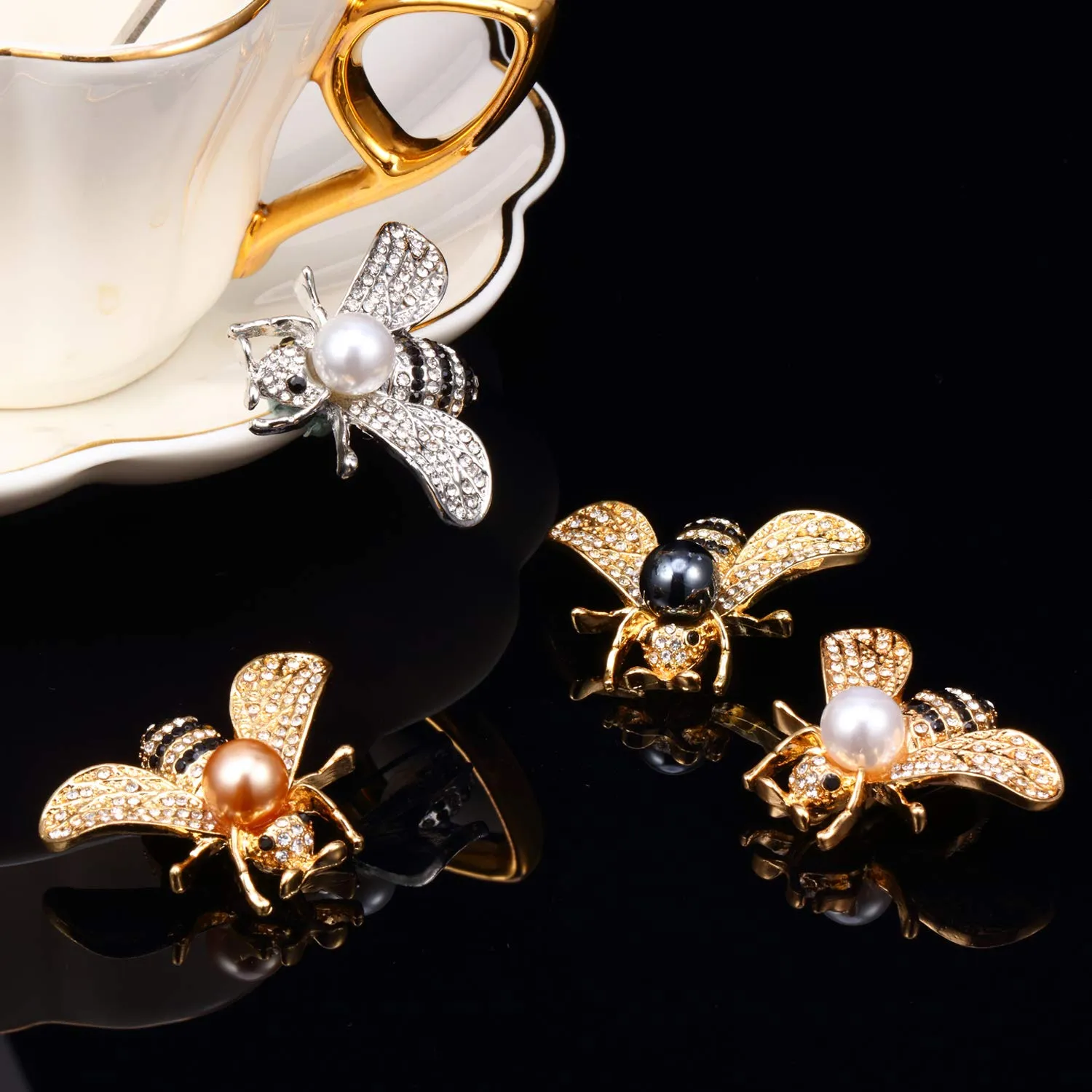 4 Pieces Honey Bee Brooch Lapel Pins for Women Crystal Insect Themed Bee Brooches with Faux Pearl Fashion Gift for Birthday Dating Party Anniversary