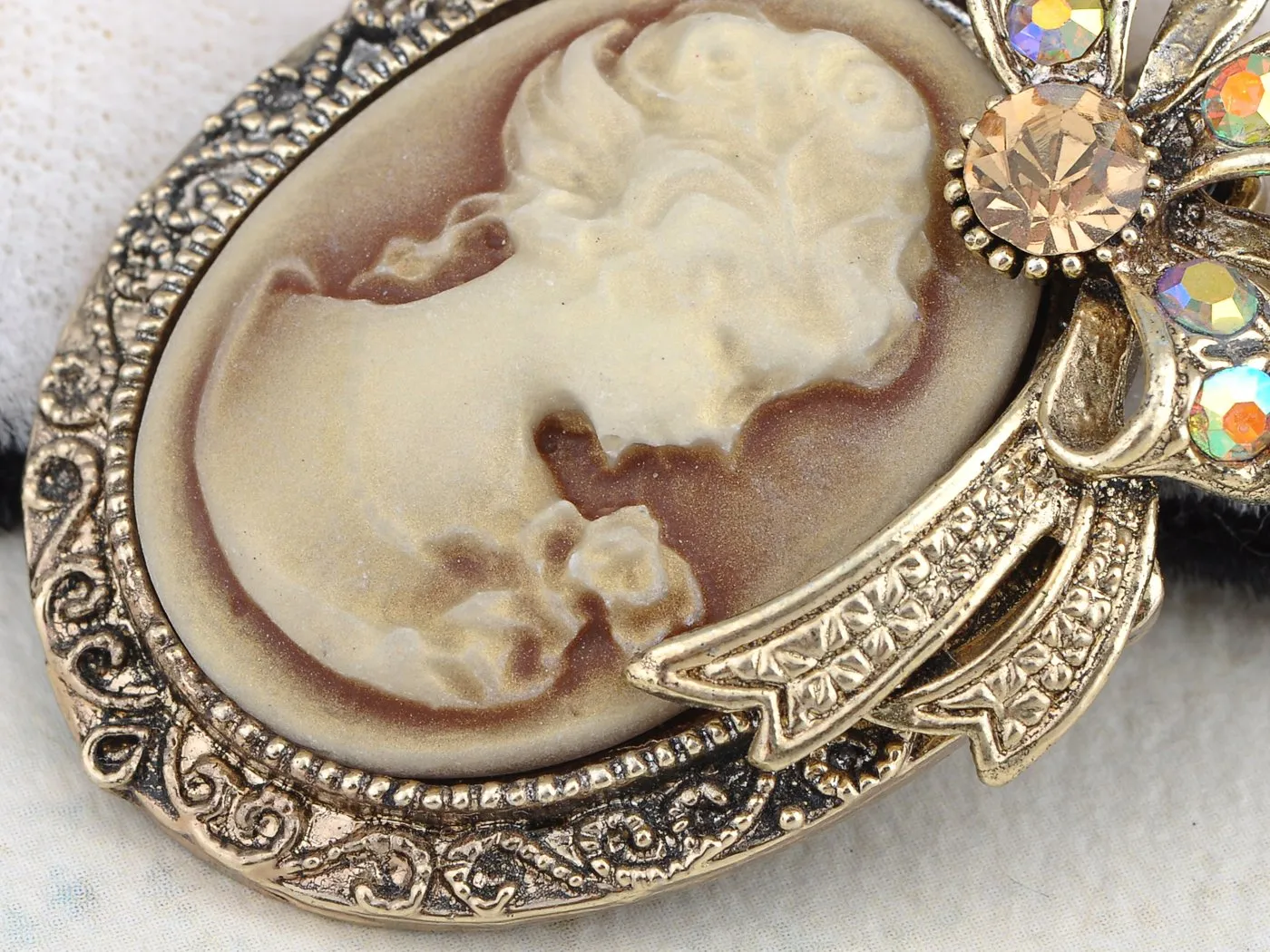 Alilang Vintage Inspired Crystal Rhinestone Victorian Lady Cameo Brooch Pin Maiden Flower Ribbon Bow Pendant Gold