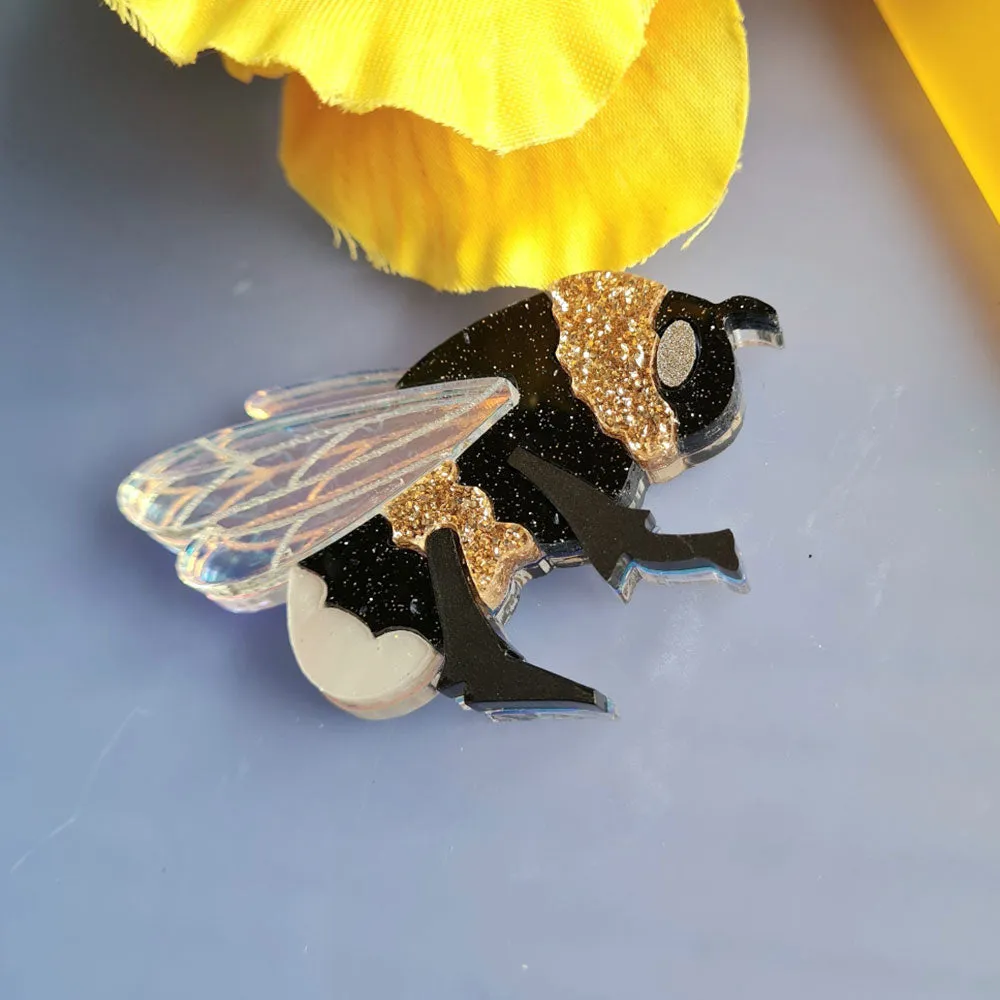Bumblebee Pin Pendant by Cherryloco Jewellery