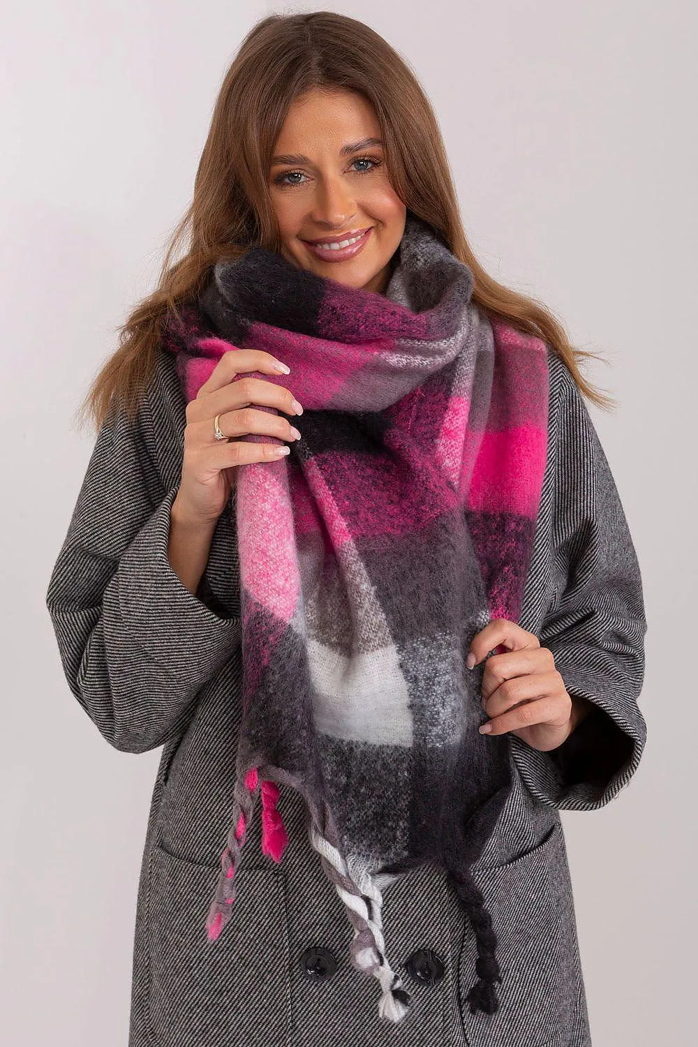 Cozy Colorful Plaid Shawl with Elegant Tassels