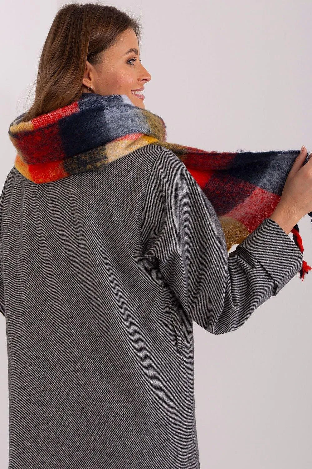 Cozy Colorful Plaid Shawl with Elegant Tassels