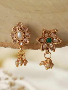 Gold-Plated Green & White Kundan Studded Floral Clip-On Nosepin