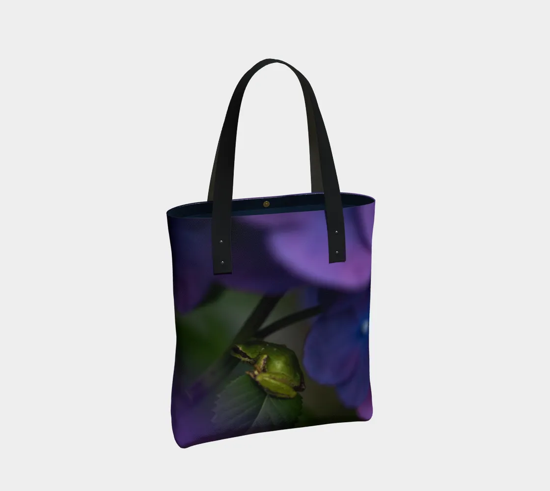 Hydrangea Hideout Urban Tote