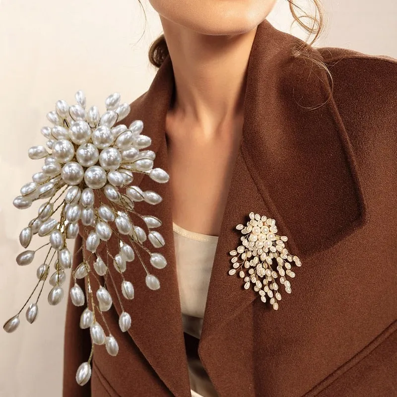 Korean Exaggerated Elegant Pearl Flower Brooch Pin Badge For Women