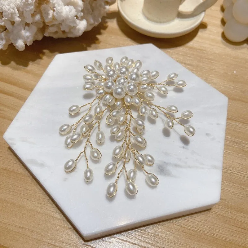 Korean Exaggerated Elegant Pearl Flower Brooch Pin Badge For Women