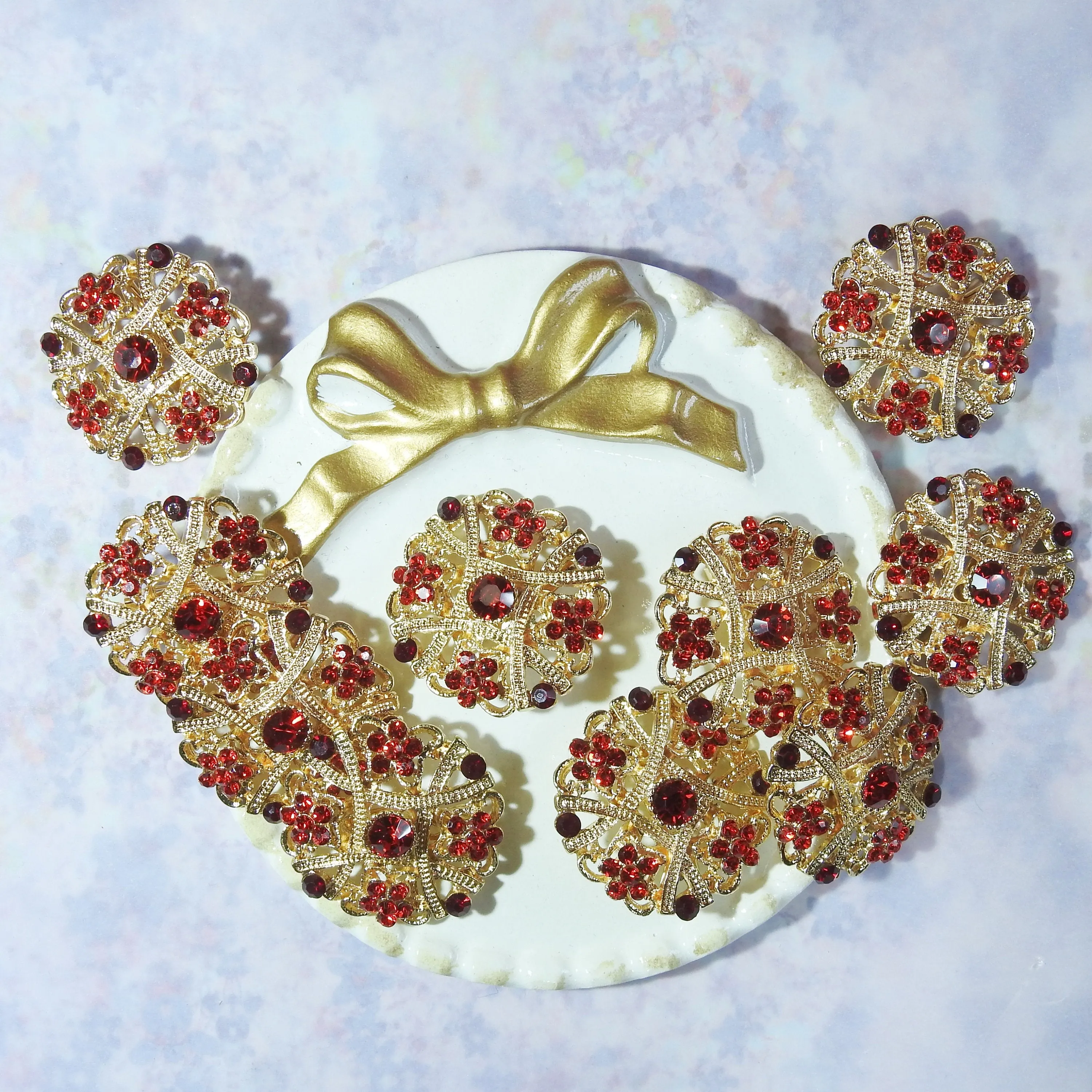 Lovely Set of 10 Red and Gold Brooches: Ideal for Jeweled Bouquets
