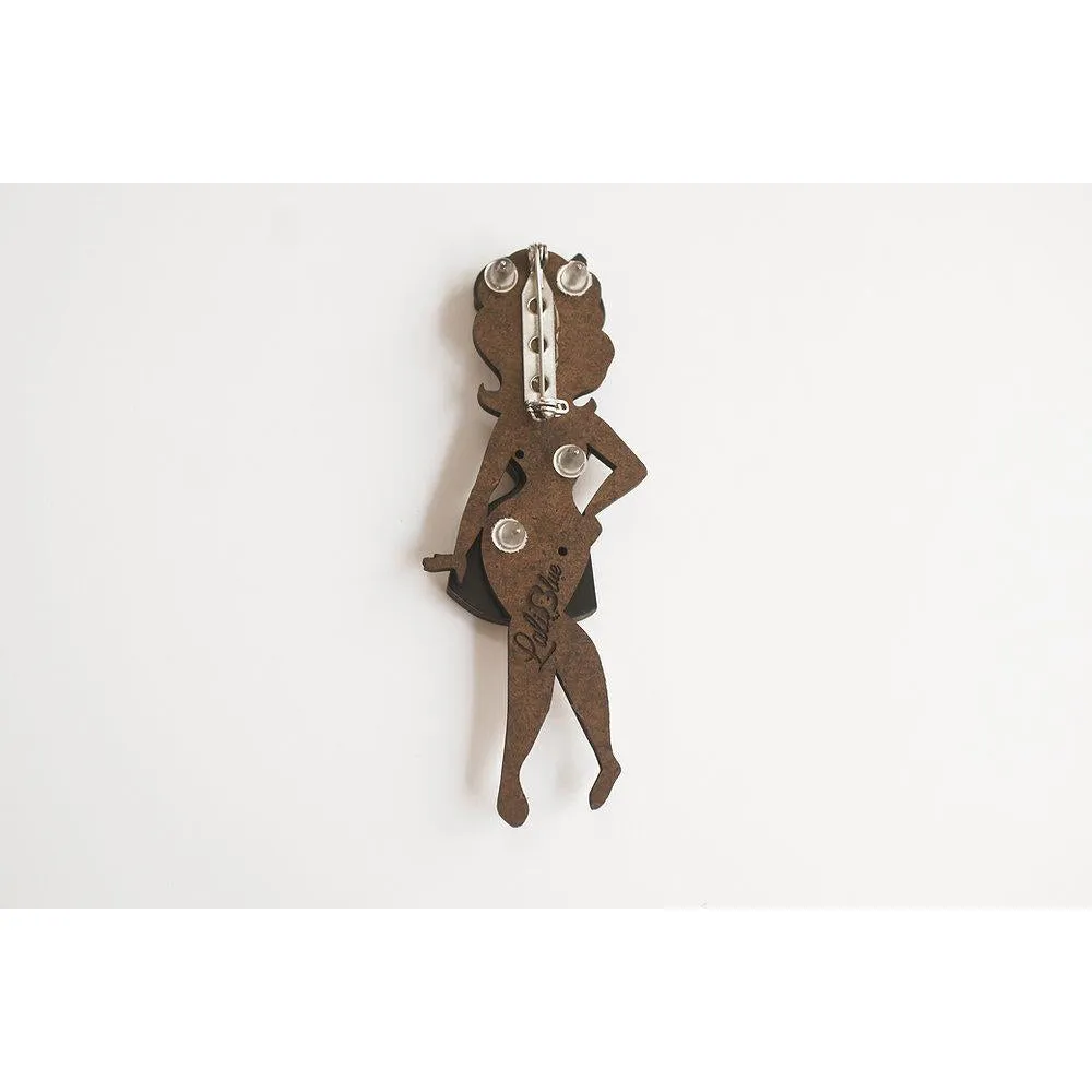 Magic Outfit Brooches by Laliblue