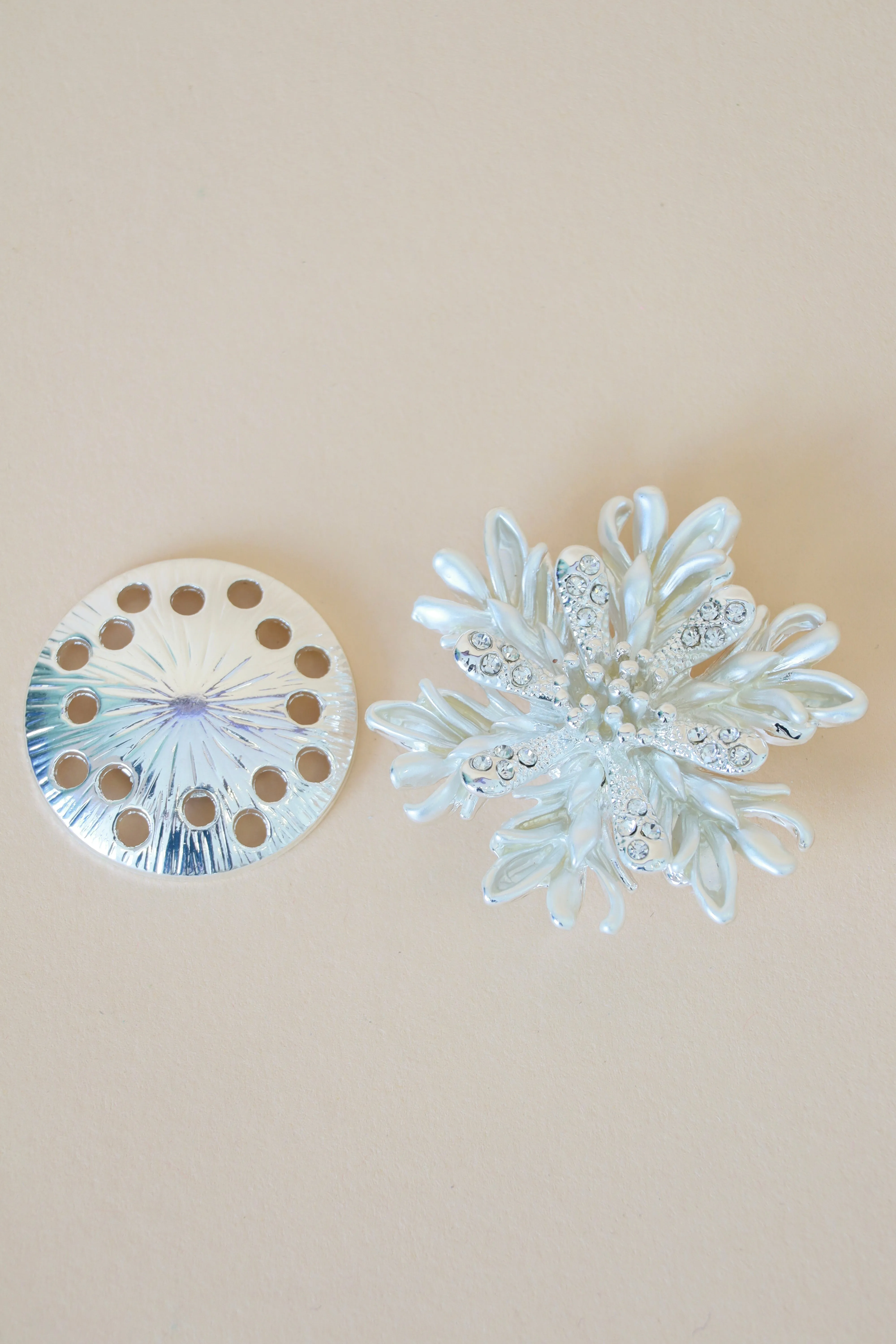 Shannon Magnetic Brooch