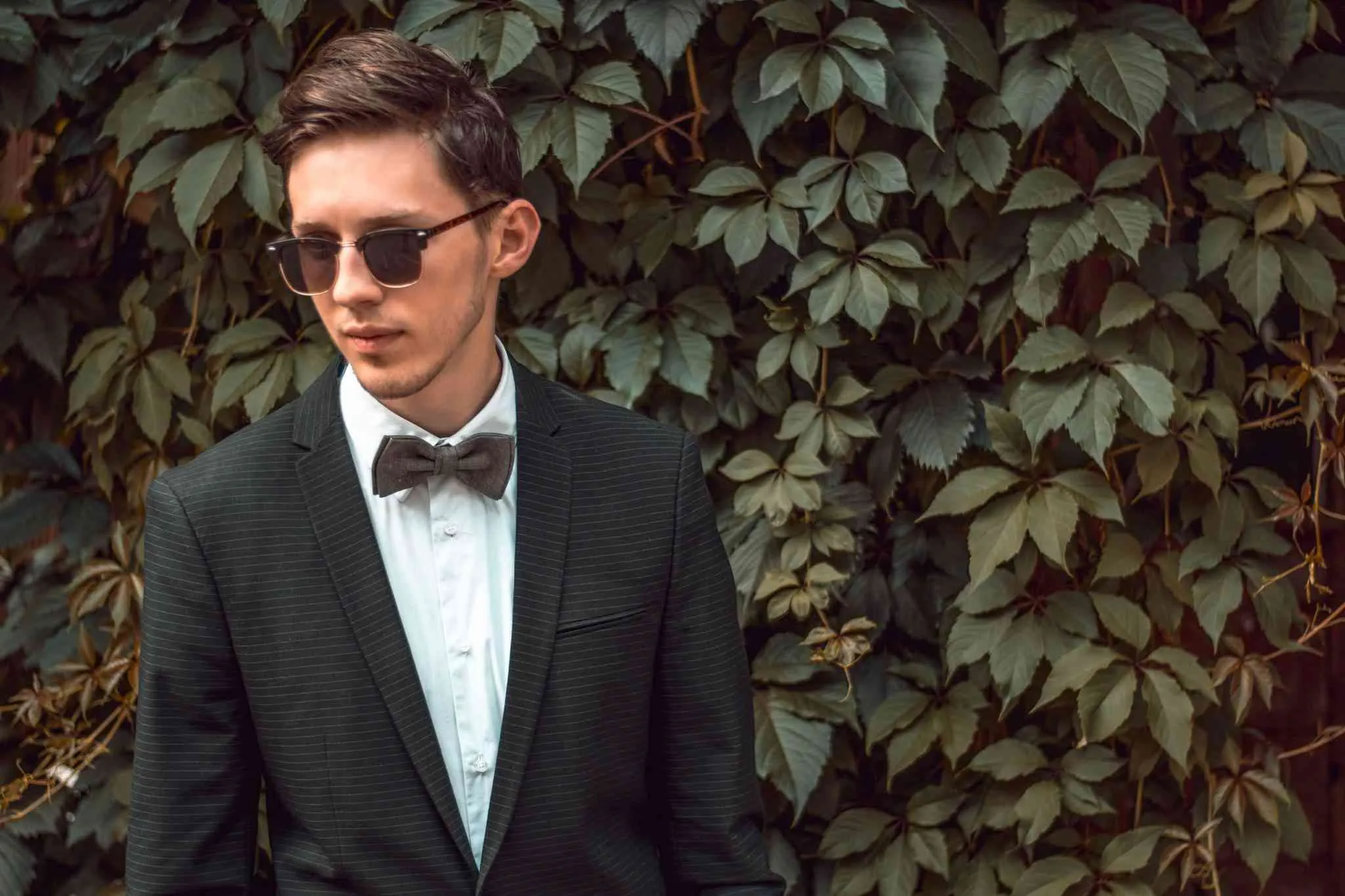 Stand Out on Your Wedding Day with an Ice Blue Modern Butterfly Bow Tie for Groomsmen